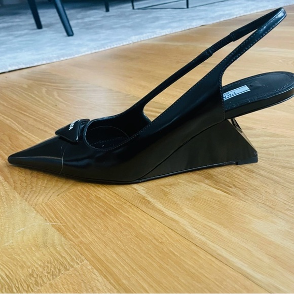 Authentic Prada shoes size 39 EU - Picture 3 of 6